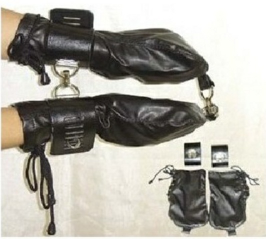 Bondage Glove With handcuffs